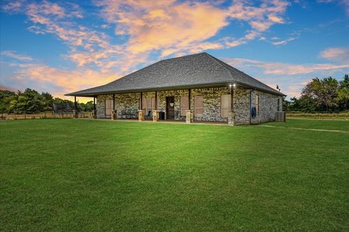 1580 County Road 1150, Ravenna, TX, 75476-5475 | Card Image