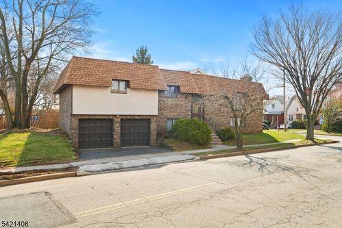 345 5th St, Ridgefield Park, NJ, 07660-1054 | Card Image