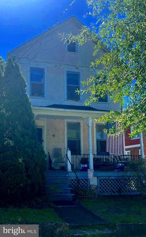 4112 33rd St, MOUNT RAINIER, MD, 20712-1946 | Card Image