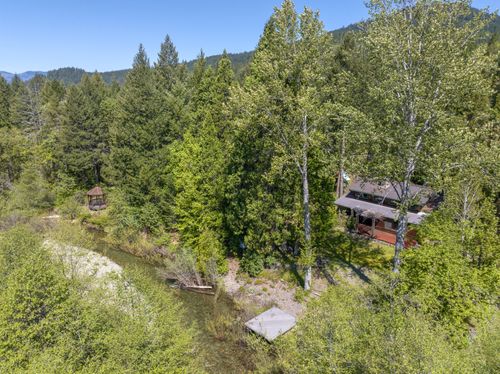 8501 Deer Creek Rd, Selma, OR, 97538-9544 | Card Image