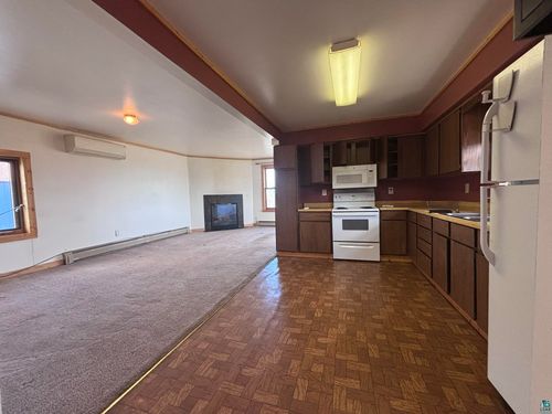 1406 1/2 Lake Shore Dr E, Ashland, WI, 54806-2164 | Card Image