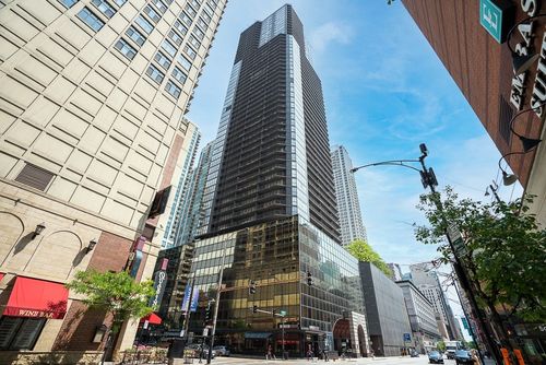 2101-10 Ontario St, Chicago, IL, 60611-4766 | Card Image