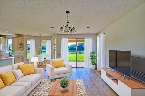 1845 Grey Falcon Cir Sw, Vero Beach, FL, 32962-8607 | Card Image