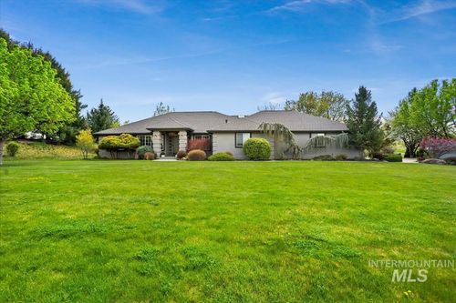 9511 W Hills Gate Dr, Star, ID, 83669 | Card Image