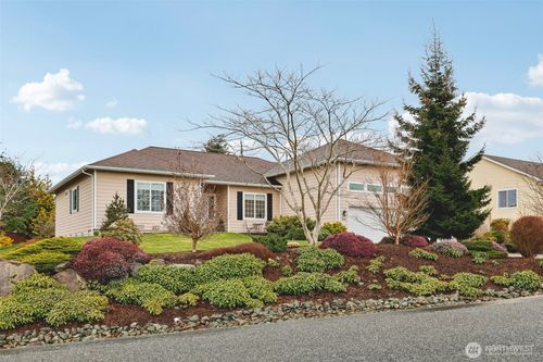 16989 Sockeye Dr, Mount Vernon, WA, 98274-9152 | Card Image