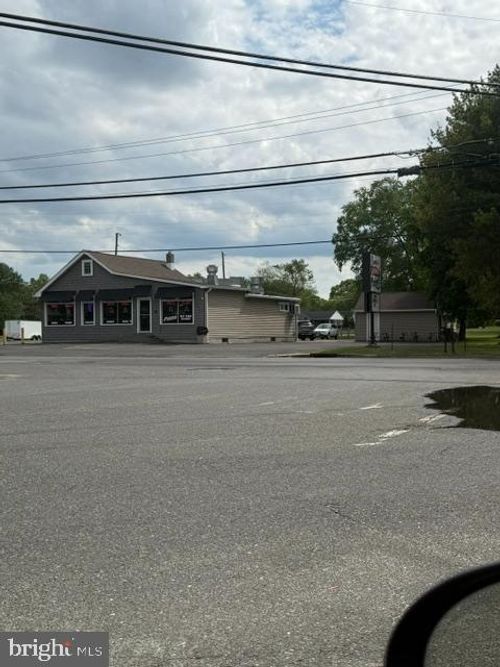 697 S Egg Harbor Rd, Hammonton, NJ, 08037 | Card Image
