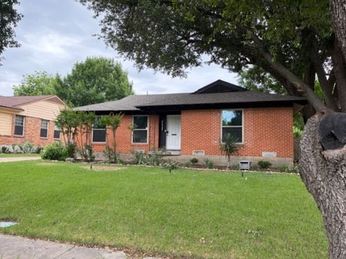 9926 Chireno St, Dallas, TX, 75220-1746 | Card Image