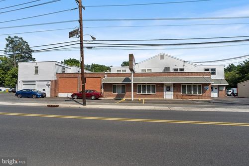 257 W Nicholson Rd, Audubon, NJ, 08106-2307 | Card Image