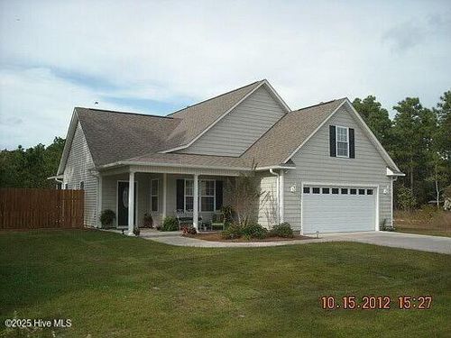 215 Gold Leaf Dr, Hampstead, NC, 28443-3585 | Card Image