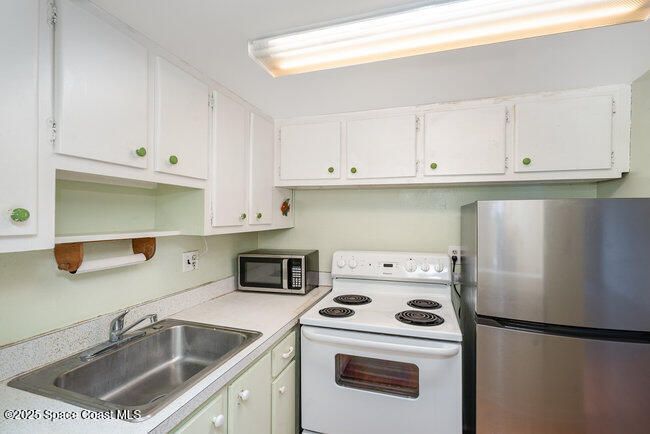 224 - 4800 Ocean Beach Blvd, Condo with 1 bedrooms, 1 bathrooms and null parking in Cocoa Beach FL | Image 5