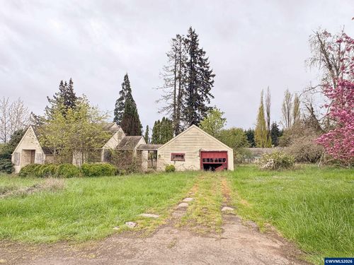 235 Sw Ivy St, Willamina, OR, 97396-2838 | Card Image