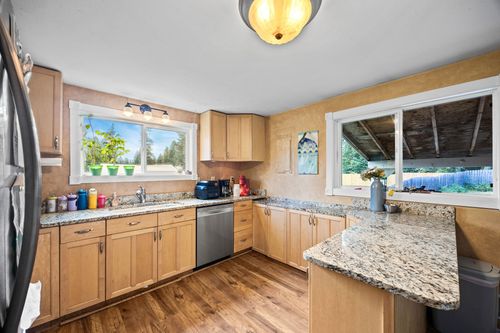 599 Dome Mountain Ave, Libby, MT, 59923-2941 | Card Image