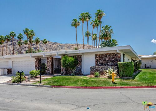 1533 E Canyon Estates Dr, Palm Springs, CA, 92264 | Card Image