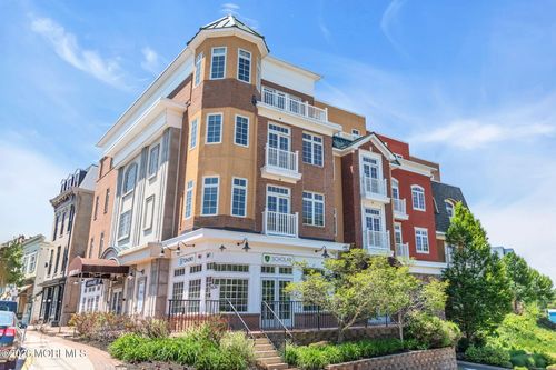 3-11 Wharf Ave, Red Bank, NJ, 07701-6613 | Card Image