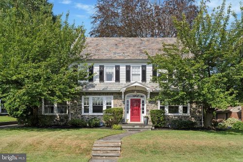 1633 Williams Way, West Norriton, PA, 19403-3344 | Card Image