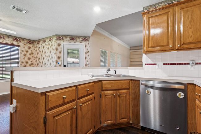 902 Bobwhite Ln, House other with 4 bedrooms, 2 bathrooms and null parking in Whitehouse TX | Image 15