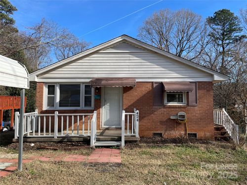 424 Walnut Ave, Gastonia, NC, 28054-2559 | Card Image