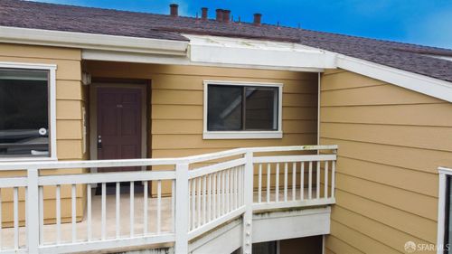 208 Oak Ct, Daly City, CA, 94014-3509 | Card Image