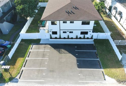 apt-1-630 Ne 166th St, Miami, FL, 33162-3686 | Card Image