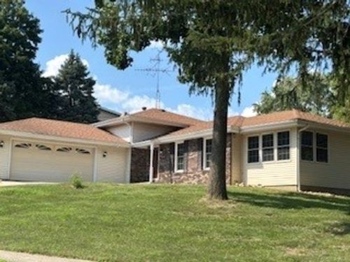 102 Hickory Ln, Morris, IL, 60450-1628 | Card Image