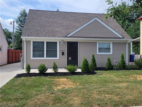 12509 Hirst Ave, Cleveland, OH, 44135-2208 | Card Image
