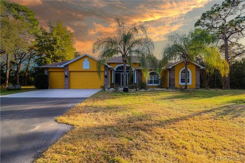 20600 Moreland Dr, Spring Hill, FL, 34610-2147 | Card Image