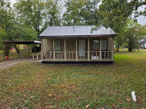 240 S College St, Deport, TX, 75435-2517 | Card Image