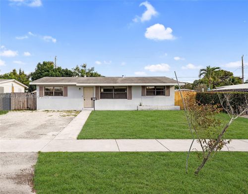 4136 Nw 13th Ave, Oakland Park, FL, 33309-4502 | Card Image