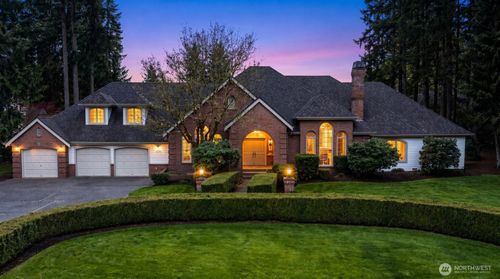 14239 194th Avenue Ne, Woodinville, WA, 98077 | Card Image