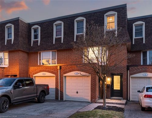 17-30 Heslop Rd, Milton, ON, L9T1B3 | Card Image