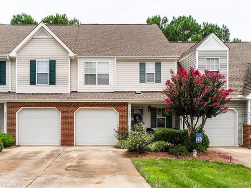 942 Pensford Dr, Whitsett, NC, 27377-9237 | Card Image