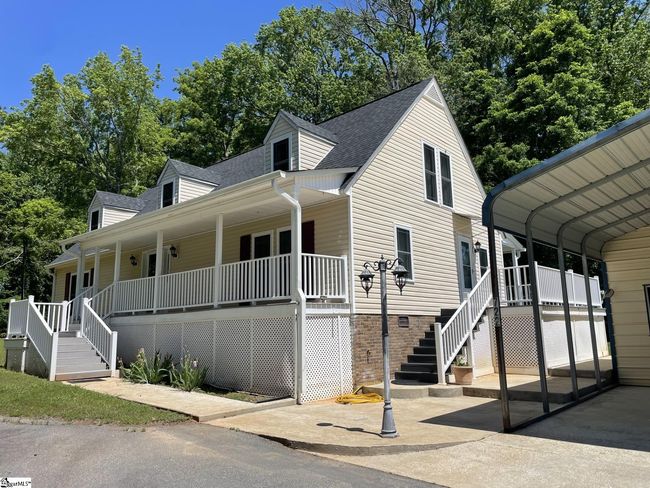 722 Cypress Point Dr, Home with 4 bedrooms, 3 bathrooms and 3 parking in Chappells SC | Image 8