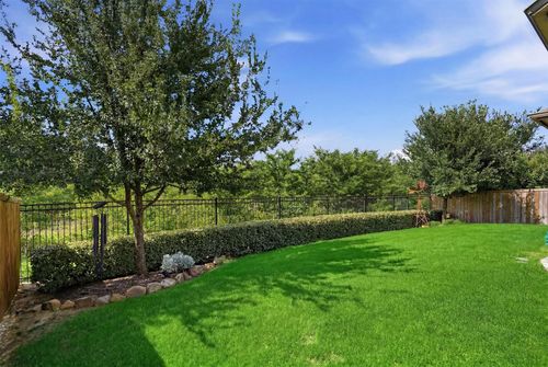1109 Shire Dr, Aubrey, TX, 76227-7973 | Card Image