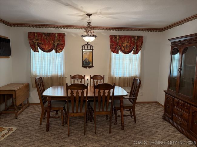 307 S Cherokee St, House other with 3 bedrooms, 2 bathrooms and null parking in Locust Grove OK | Image 7