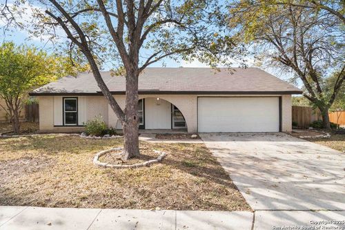 12501 Enchanted Oaks St, Live Oak, TX, 78233-2404 | Card Image