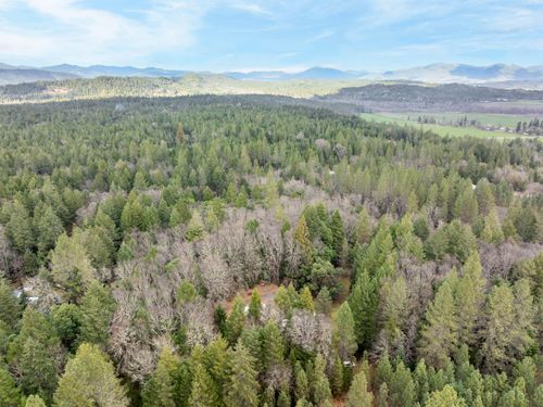 245 Key Way, Grants Pass, OR, 97527 | Card Image
