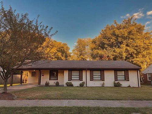 456 Sharon Dr, Memphis, TN, 38122-3942 | Card Image