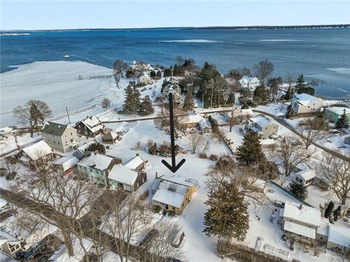 22 Lexington Ave, North Kingstown, RI, 02852-5831 | Card Image