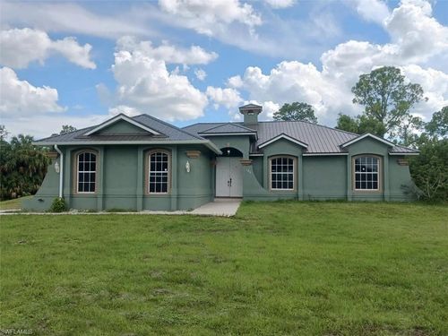 120 18th Ave Ne, Naples, FL, 34120-6314 | Card Image