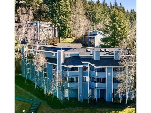 10178 Se Talbert St, Clackamas, OR, 97015-8666 | Card Image