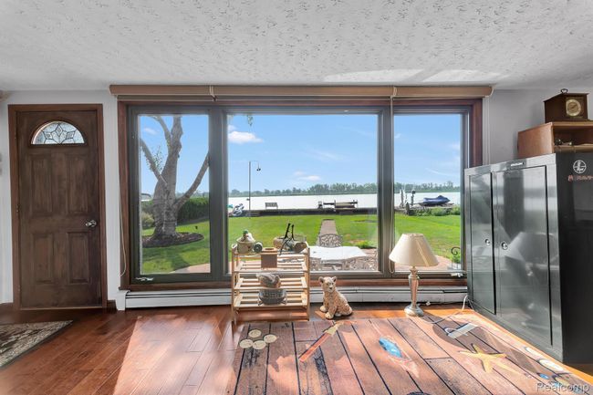 sun room.jpg | Image 16