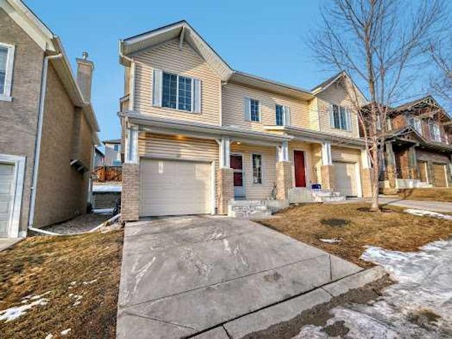 127 Hidden Creek Rise Nw, Home with 3 bedrooms, 2 bathrooms and 2 parking in Calgary AB | Image 3