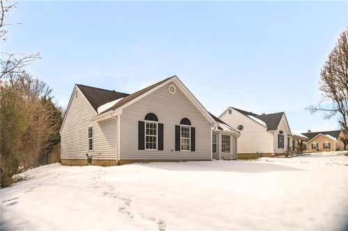 105 Lasalle Way, Greensboro, NC, 27406-8141 | Card Image