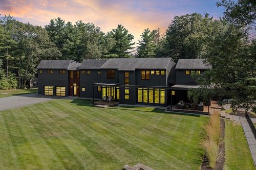 9 Ashley Rd, Southborough, MA, 01772 | Card Image