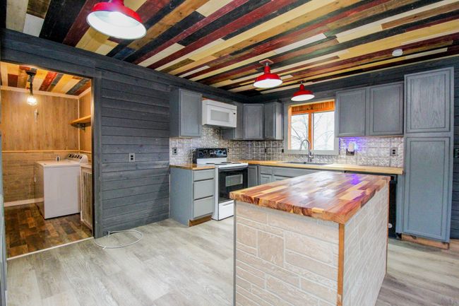 326 Fancy Rd, House other with 3 bedrooms, 2 bathrooms and 7 parking in Dresden TN | Image 11