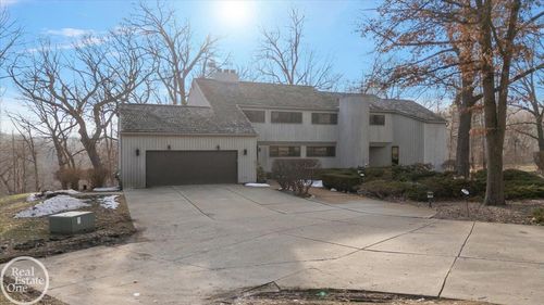 3750 Orion Rd, Oakland, MI, 48363-3029 | Card Image