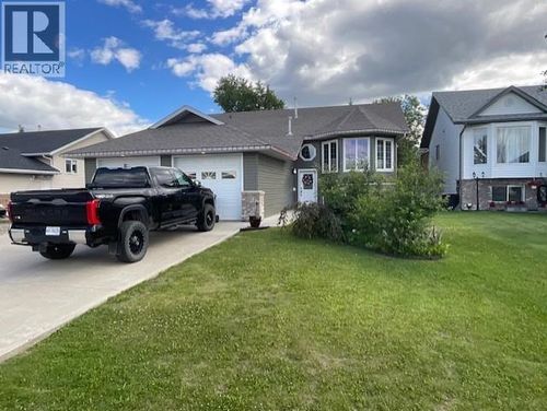 9903 114a Ave, Fort St John, BC, V1J7B7 | Card Image