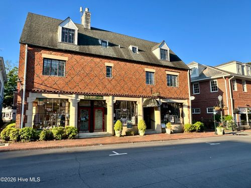 95 Market Sq, Pinehurst, NC, 28374-9866 | Card Image