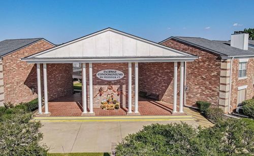 139-8511 Westover Ct, Granbury, TX, 76049-4242 | Card Image