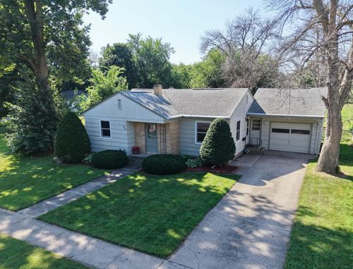 1008 Boxelder St, Mountain Lake, MN, 56159-1604 | Card Image